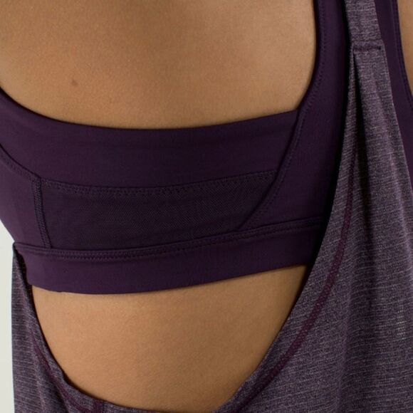 $5 Item! Lululemon Size 4 2013 2-In-Run Heathered Deep Zinfandel Athletic Tank - Picture 3 of 12